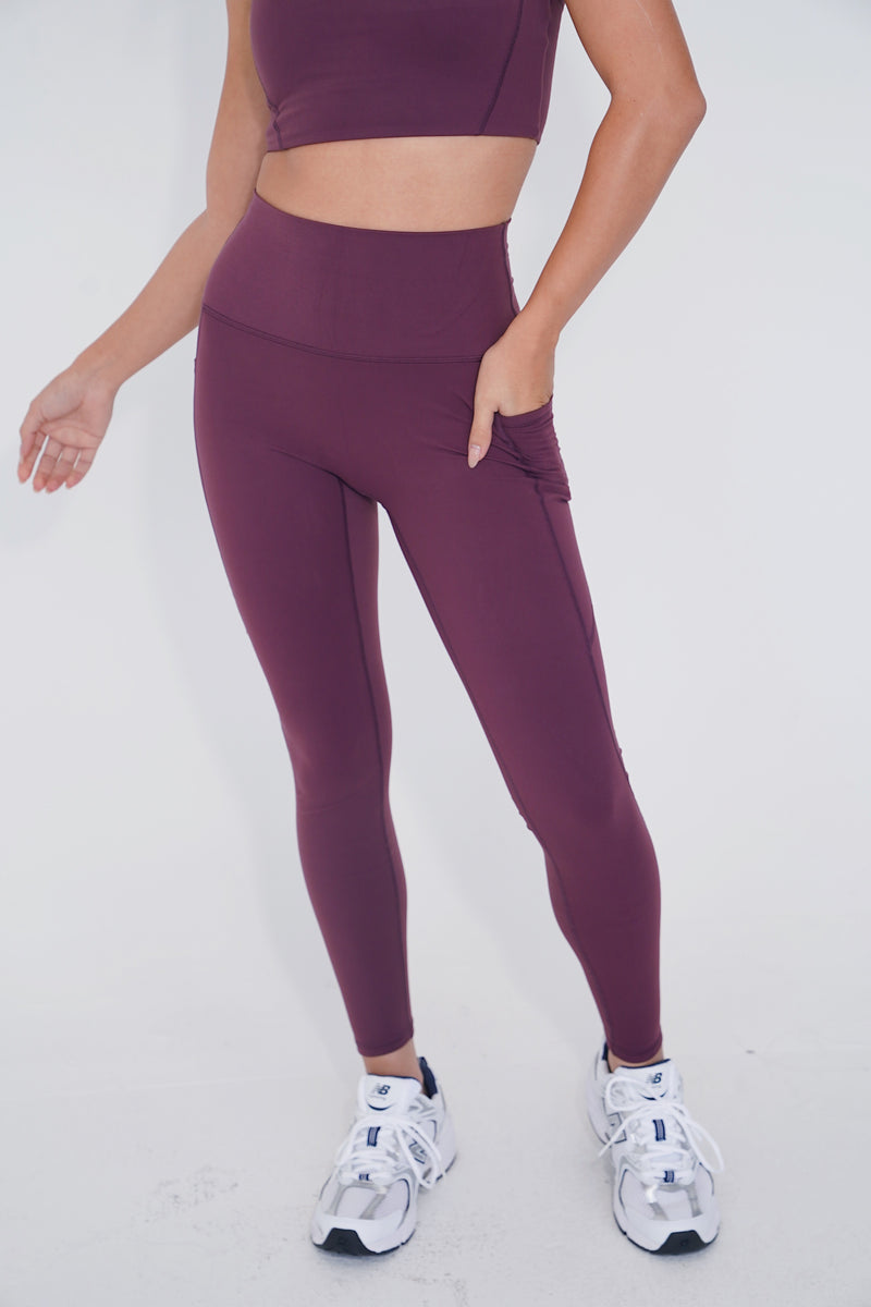 The More I Give, The More I Receive Chic Plum Legging alt