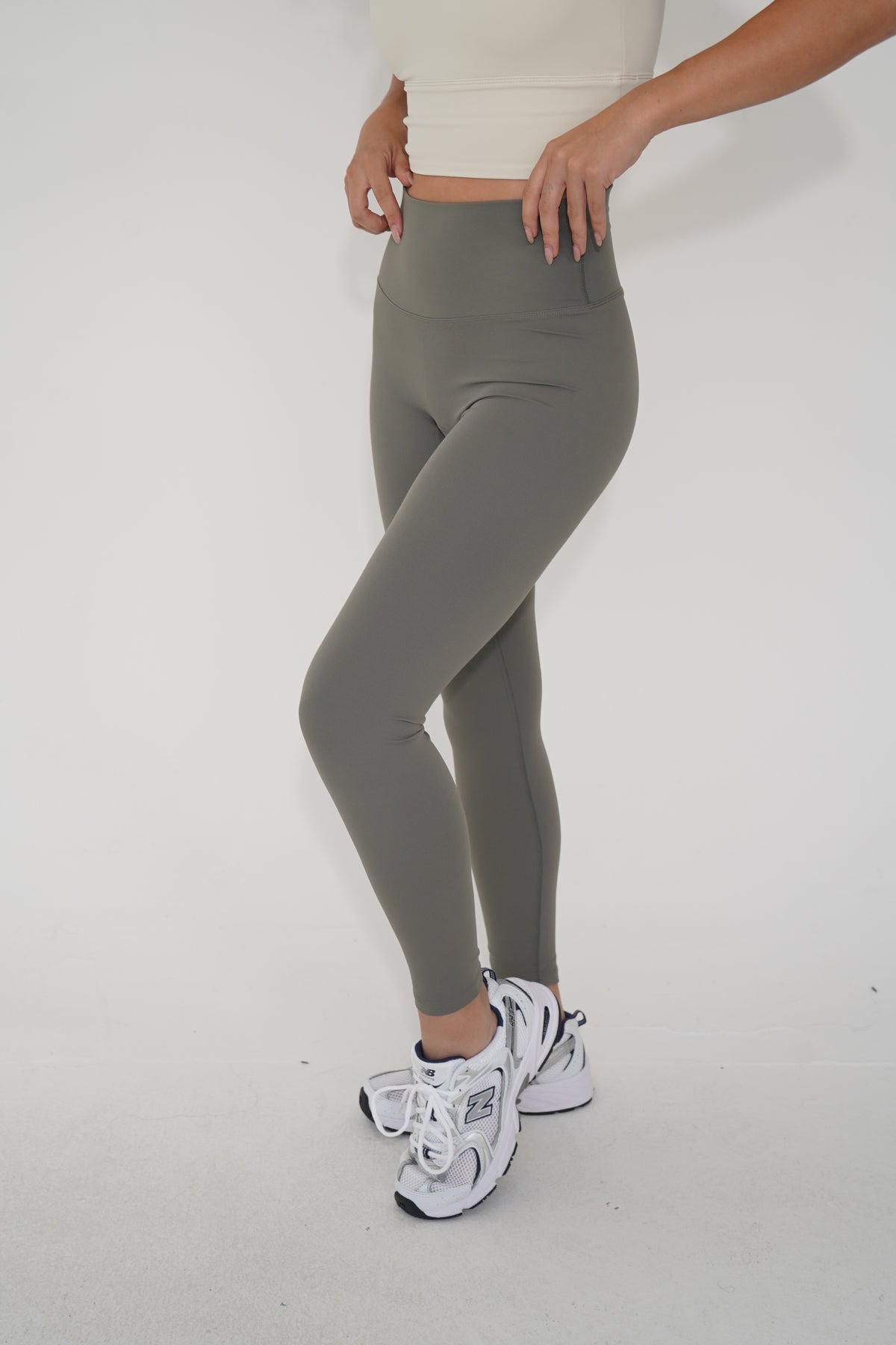 I Am Focused Sculpted Butter Legging in Green 3