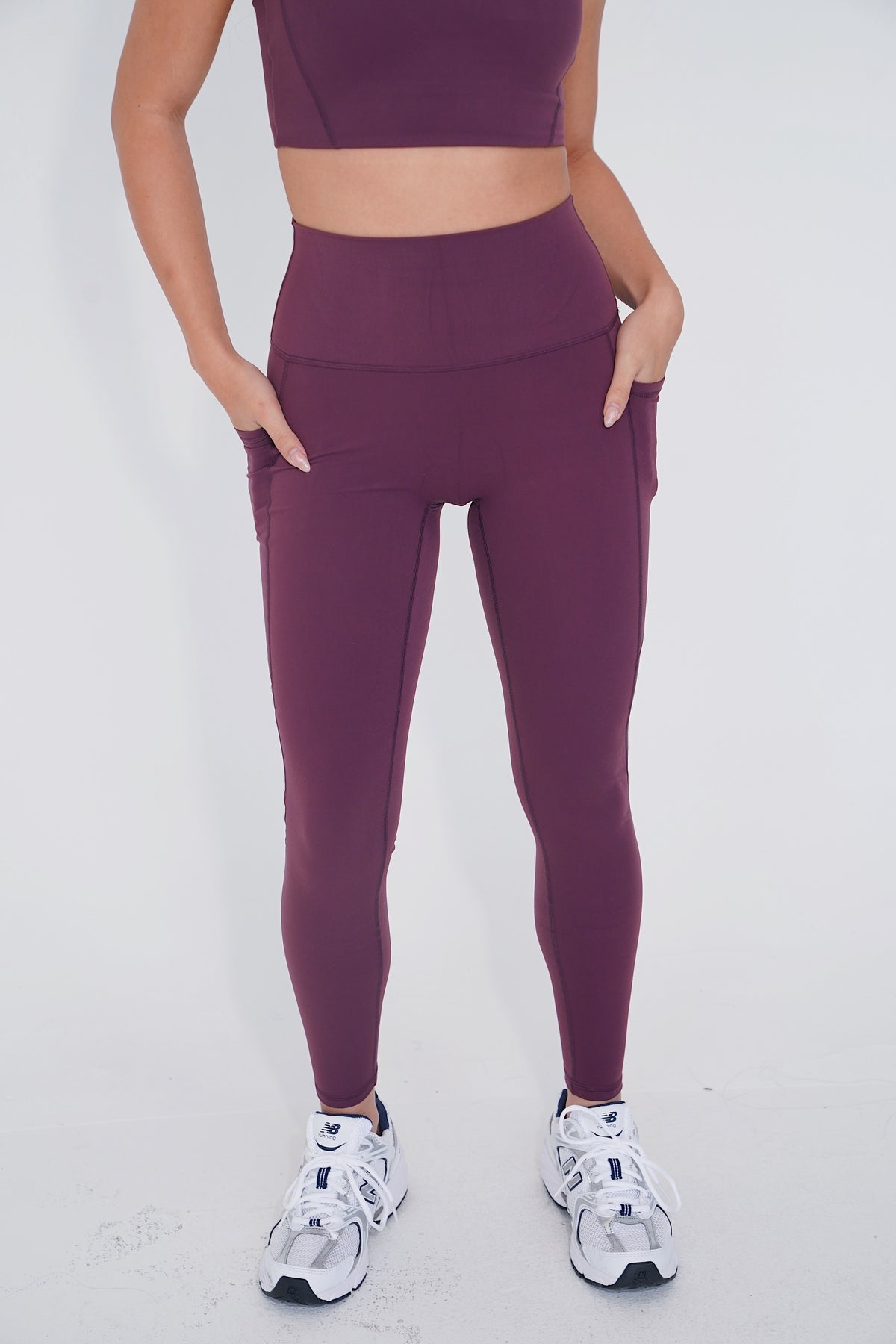 The More I Give, The More I Receive Chic Plum Legging 4