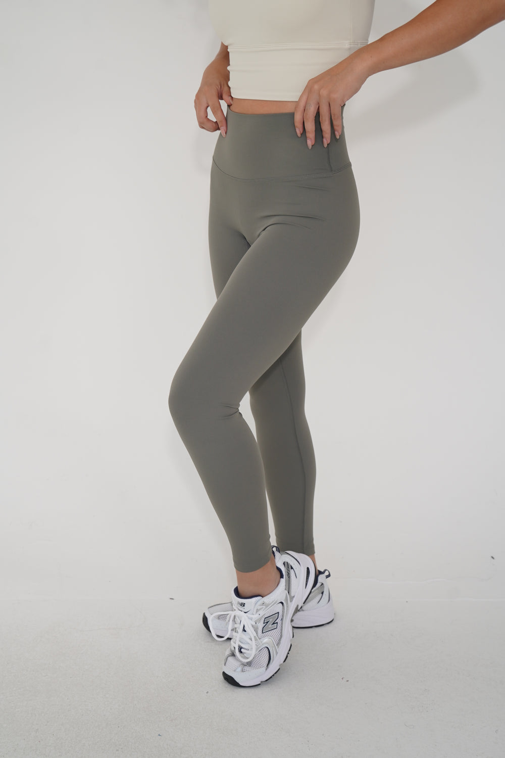 I Am Focused Sculpted Butter Legging in Green 3