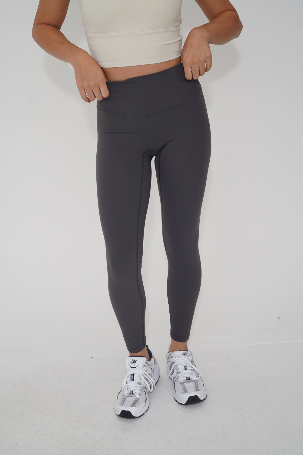 I Am Focused Sculpted Butter Legging in Graphite Gray 5