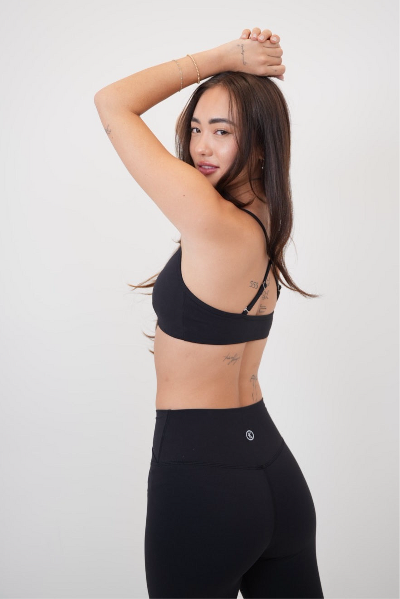 My Time Is Divine Black Sculpt V-Waist Legging alt
