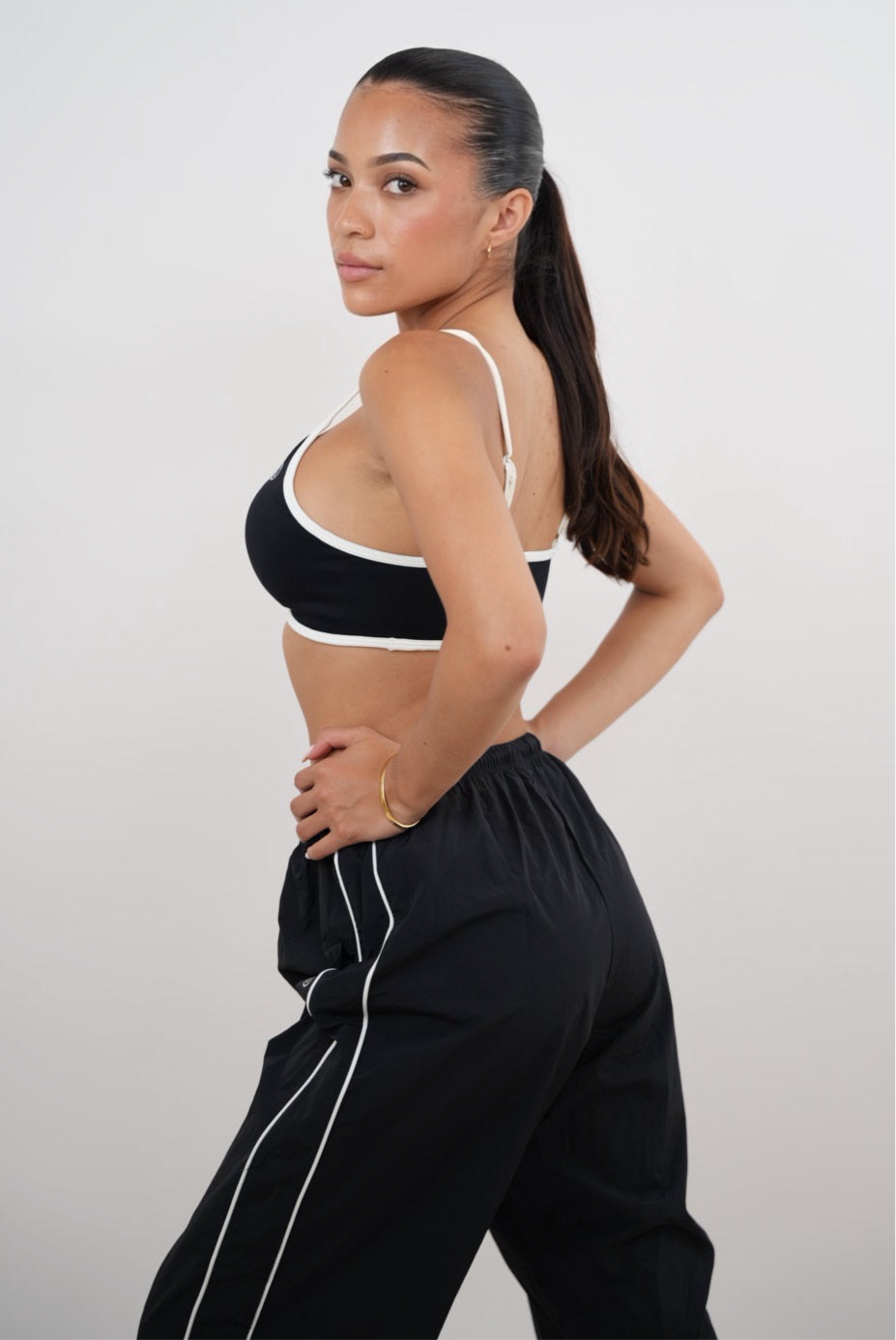 I Accept Change with Grace Black Versatile Relaxed Fit Pant 2